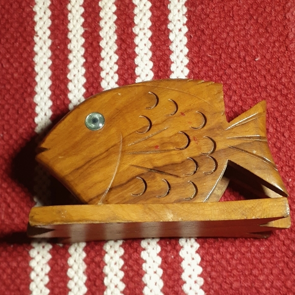 Vintage Fish Napkin Holder - Picture 2 of 12
